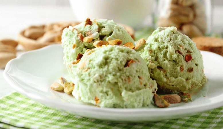 Helado casero de pistache 1 image