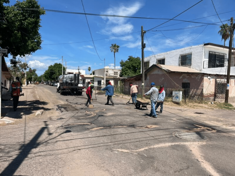 Avanza recarpeteo en tramo de la avenida Héroe de Nacozari en Empalme