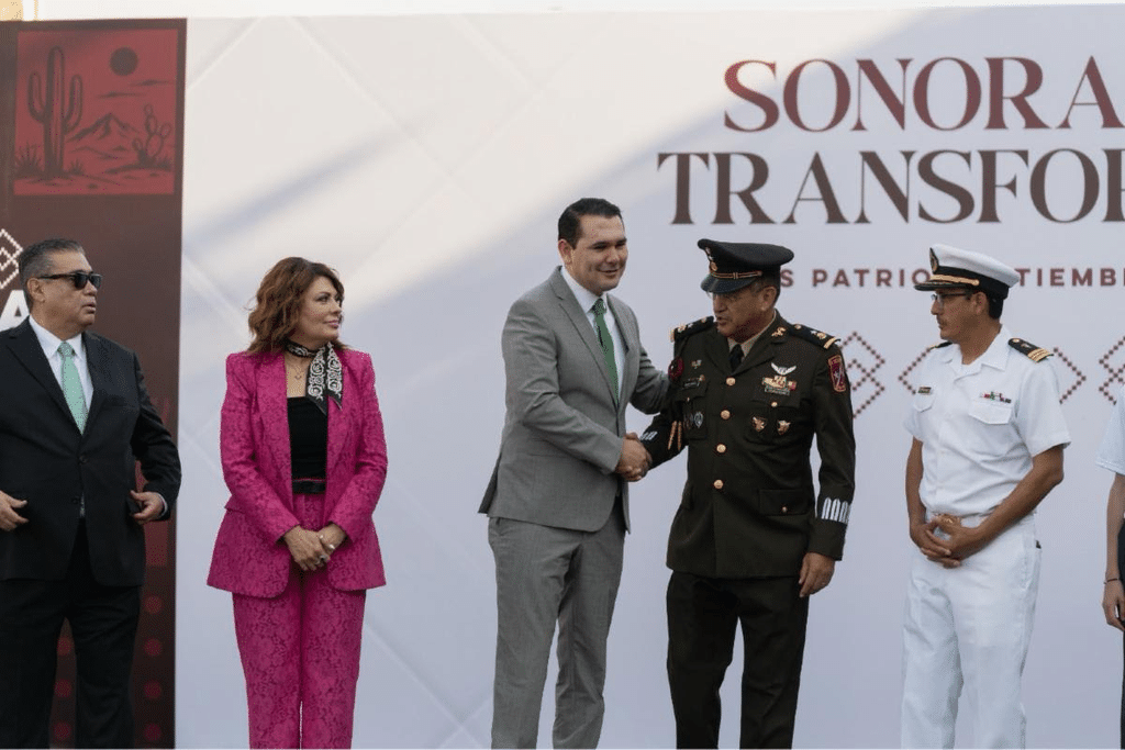 Gobierno de Sonora inicia el mes patrio con honores a la Bandera y un llamado a fortalecer el compromiso con México 2 image