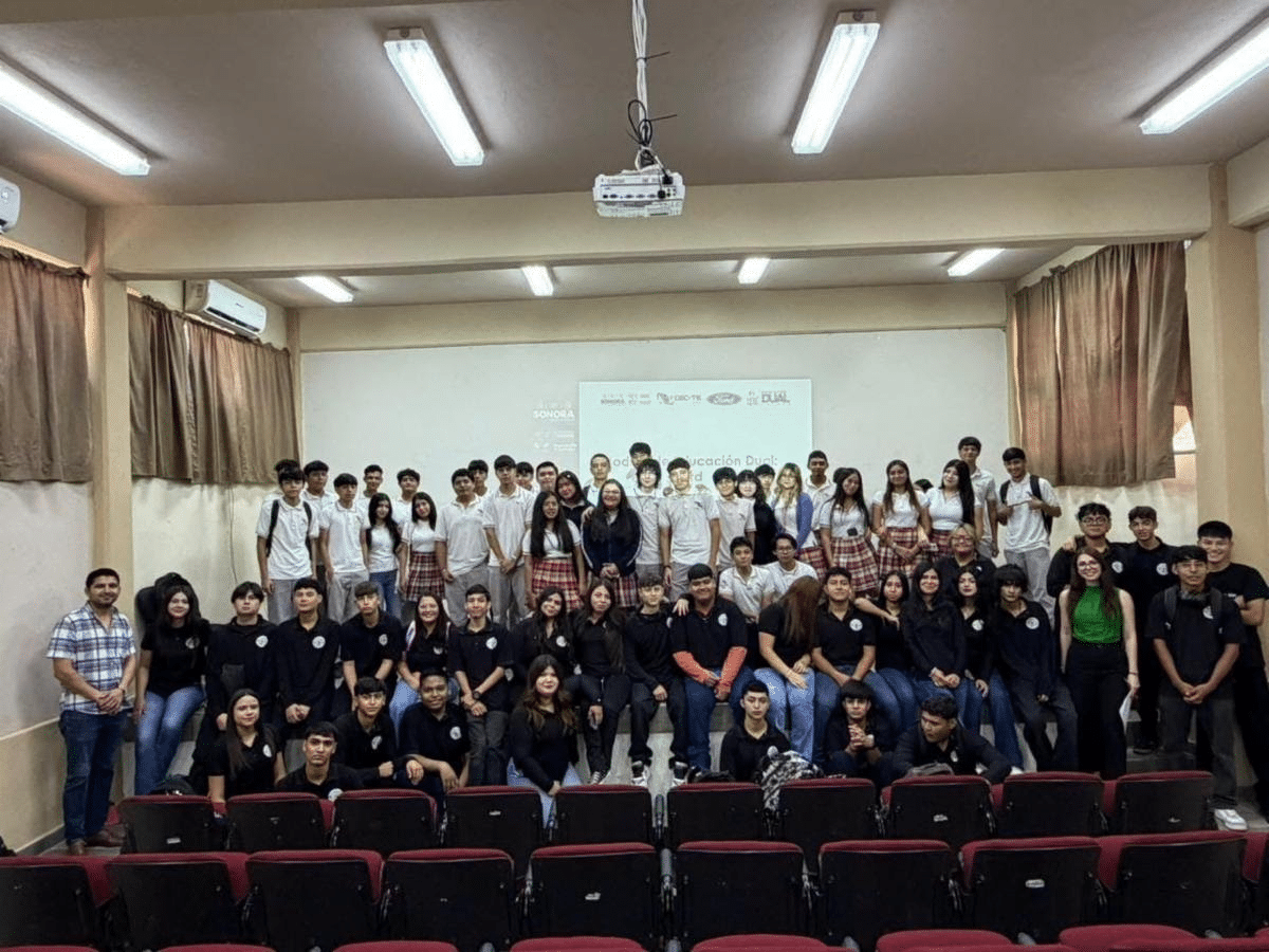 Estudiantes de Cecyte Sonora inician formación Dual en planta Ford Hermosillo