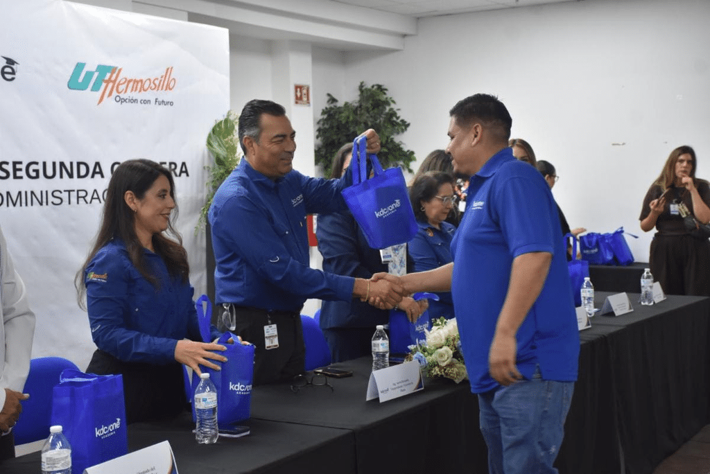 Gobierno de Sonora impulsa la educación continua al interior de las empresas: UTHermosillo 2 image