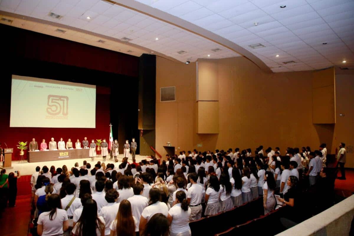 Conmemora Gobierno de Sonora 51 aniversario de Cobach: SEC