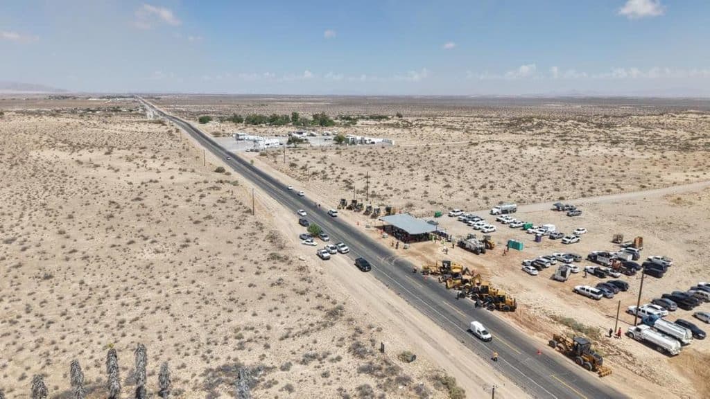 Gobernador Durazo y Presidenta Sheinbaum arrancan modernización de carretera Sonoyta-Peñasco con inversión de mil 800 millones 5 unnamed (5)