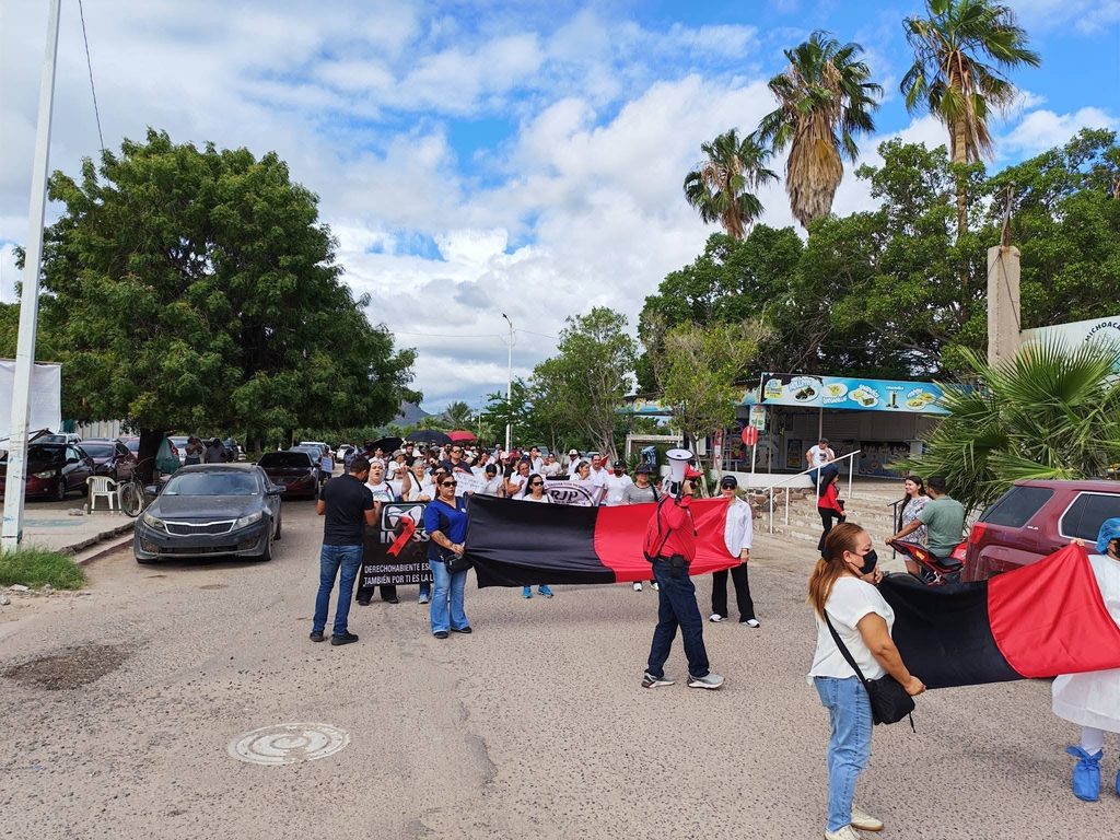 Realizan trabajadores del IMSS protesta en Empalme 3 239