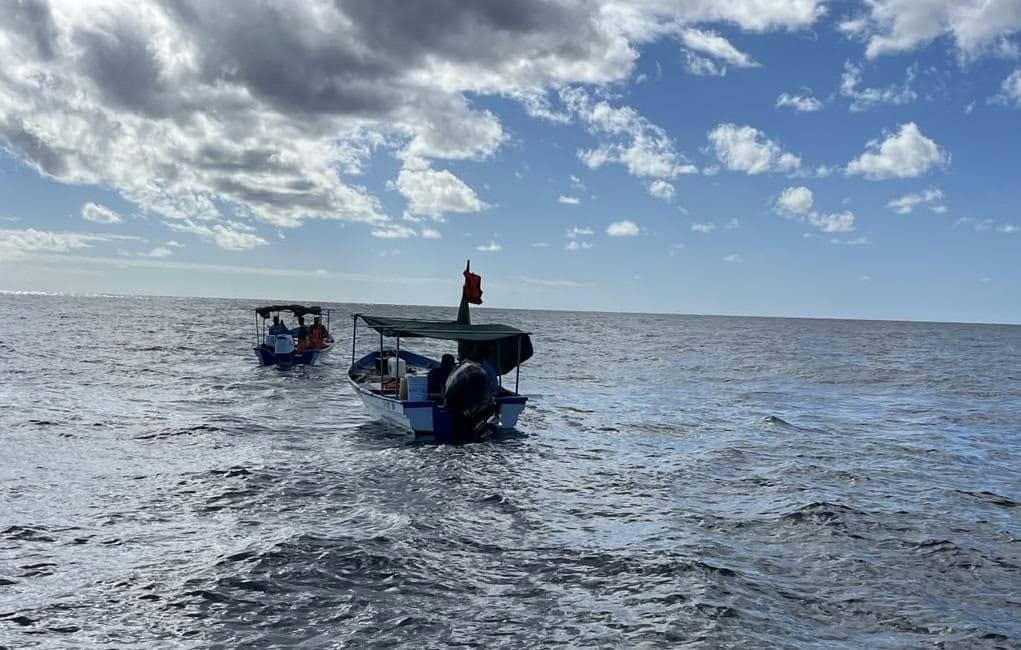 Localizan a pescadores ribereños entre la Manga y Bahía de Kino 4 473