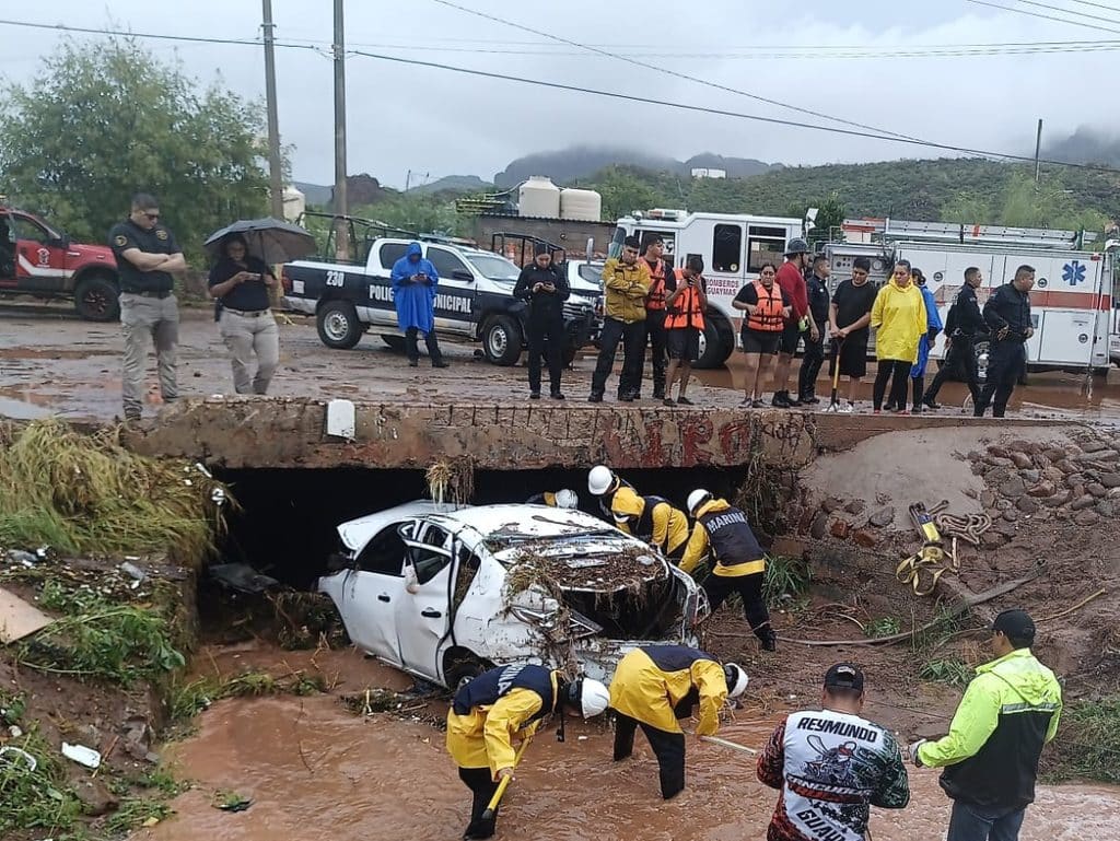 Deja lluvia dos víctimas al sur de Guaymas 9 585