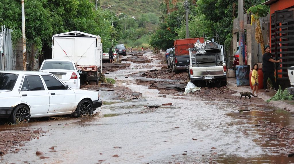 Caen 120 milímetros de lluvia en tan solo 45 minutos en Guaymas 5 617