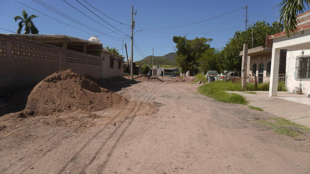 Gobierno de Guaymas impulsa obra de pavimentación e infraestructura hidráulica y sanitaria en la colonia Las Quintas 2 866595606_1102679739326934_7166817638026124579_n