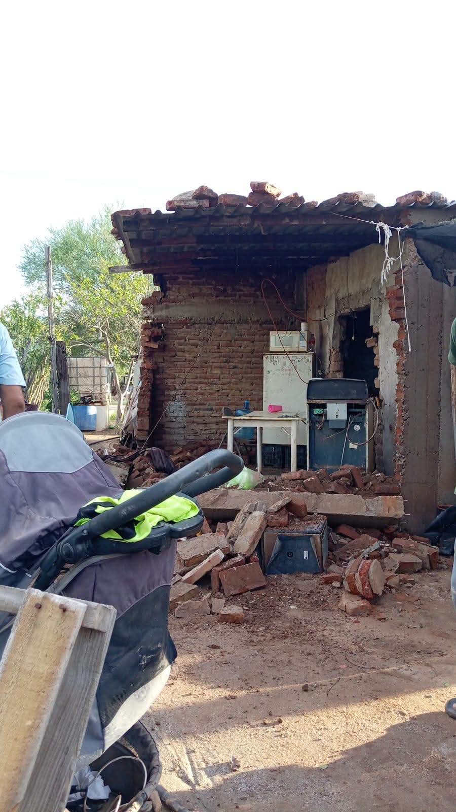 Polo destruye vivienda de familia