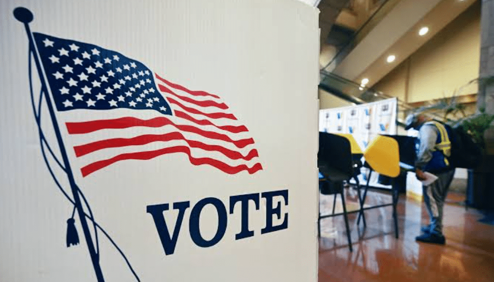 Estados Unidos demanda a California para impedir el conteo de votos por correo de presuntos no ciudadanos 1 image