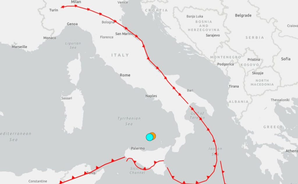 Italia emite alerta de tsunami tras una serie de terremotos en la costa mediterránea 1 image