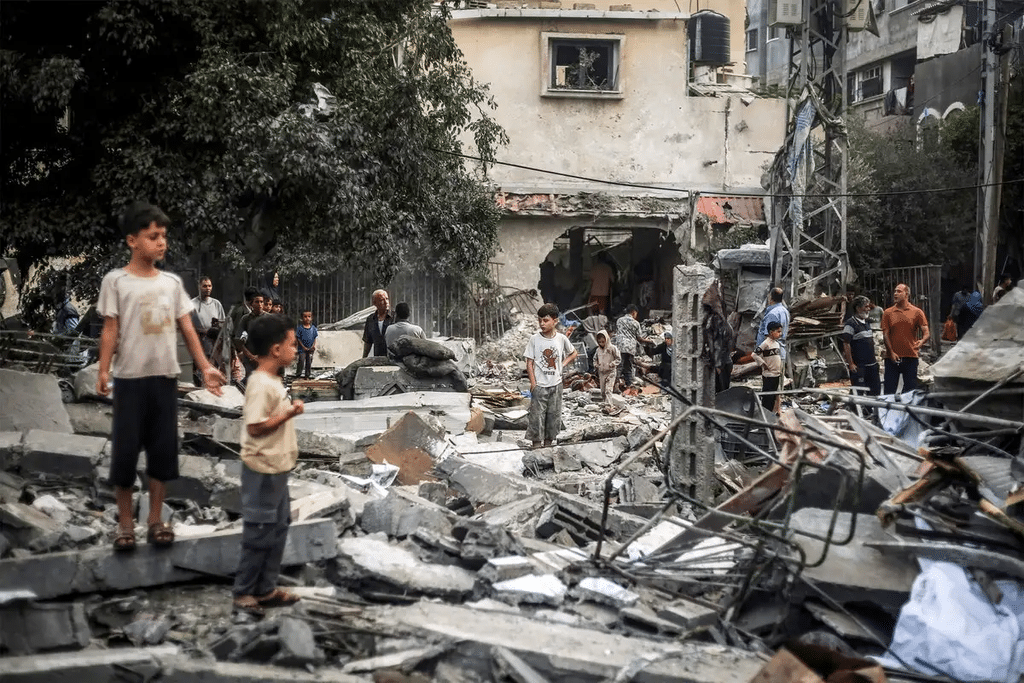 Israel ha matado a 351 menores en Gaza desde el inicio de la tregua 1 image