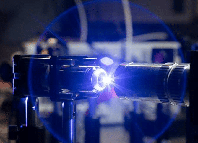 La luz permite modificar los estados magnéticos de un material 1 image