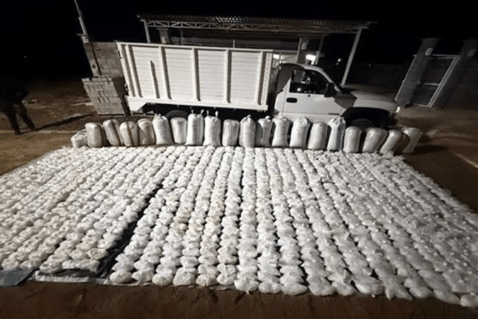 Aseguran 1.3 toneladas de metanfetamina en Culiacán 1 image