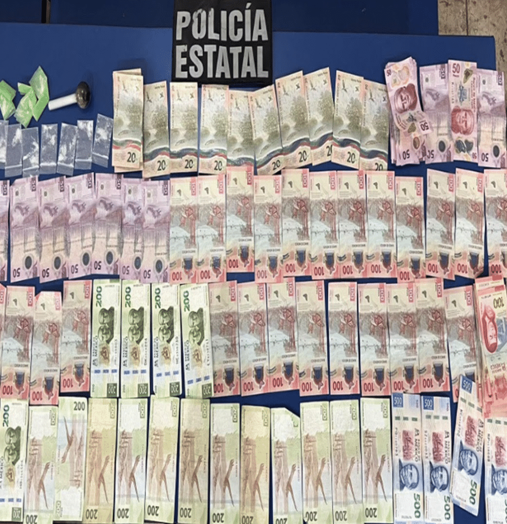 Policía Estatal y Marina detienen a un hombre y aseguran narcótico y efectivo en Cajeme 2 image