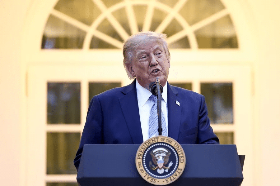 Trump deberá entregar memorando que sustenta ataques de EU contra embarcaciones, ordena juez 1 image