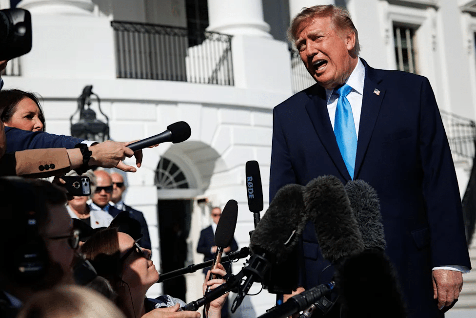 Trump califica de “gran victoria” ventaja de Bolsonaro y prevé segunda vuelta reñida 1 image