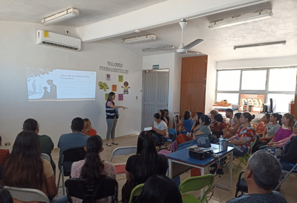 Lleva Secretaría paraSeguridad programa Escuela para Padres Constructores de Paz a planteles de Hermosillo 1 image
