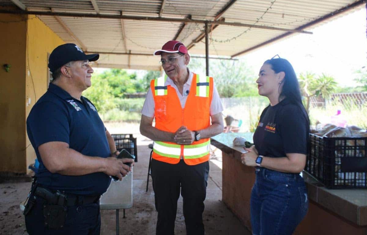 Gobierno de Sonora brinda apoyo a familias afectadas por lluvias en Cruz de Piedra, Empalme